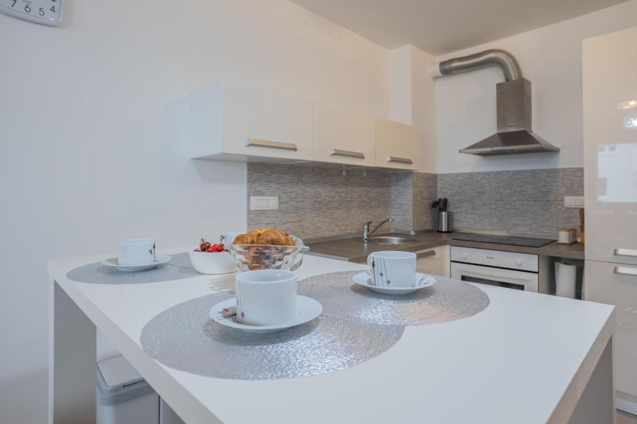 Dalmatino Apartman Zára Kültér fotó
